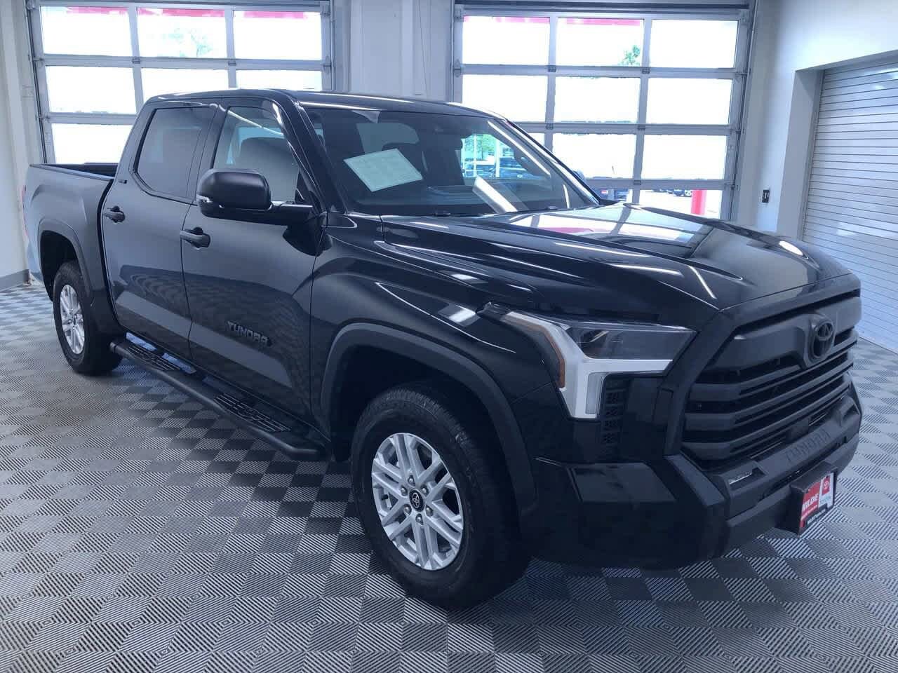 Thumbnail: 2025 Toyota Tundra - 7