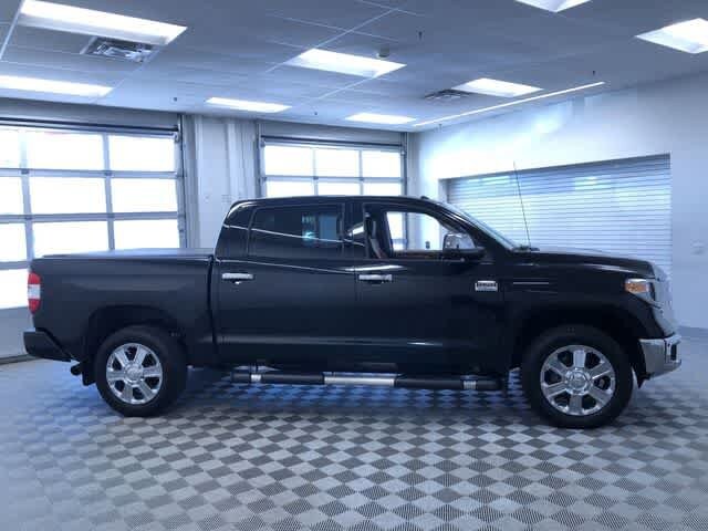 Thumbnail: 2019 Toyota Tundra - 8