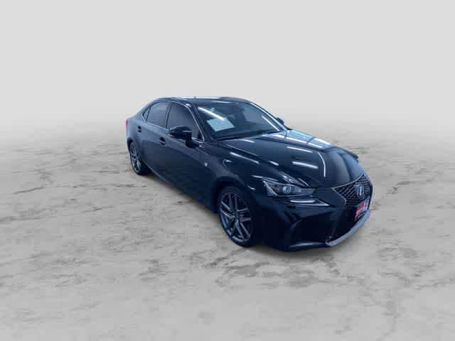 Thumbnail: 2017 Lexus IS - 3