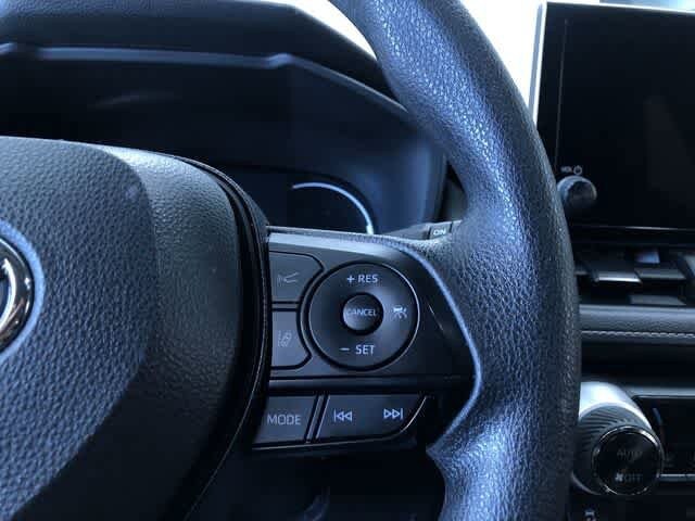 Thumbnail: 2025 Toyota RAV4 - 27