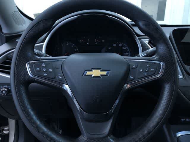 Thumbnail: 2024 Chevrolet Malibu - 25