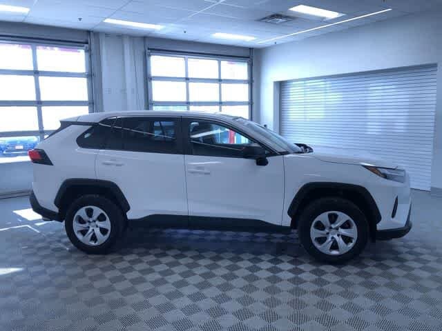 Thumbnail: 2025 Toyota RAV4 - 35