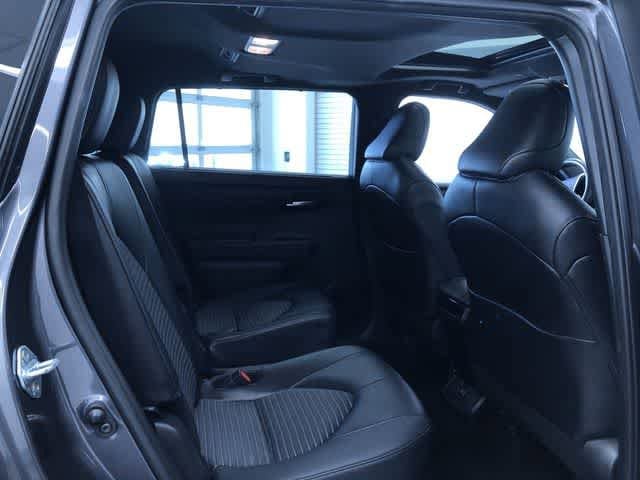 Thumbnail: 2025 Toyota Highlander - 23