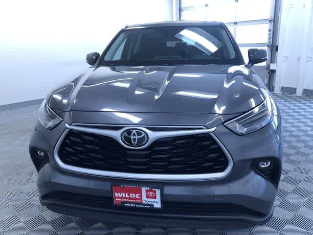 Thumbnail: 2024 Toyota Highlander - 14