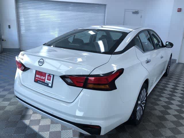 Thumbnail: 2025 Nissan Altima - 33