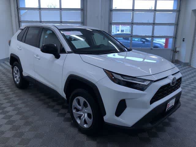 Thumbnail: 2025 Toyota RAV4 - 36