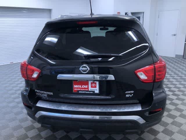 Thumbnail: 2017 Nissan Pathfinder - 14