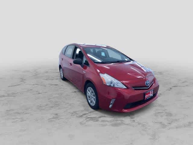 Thumbnail: 2013 Toyota Prius v - 3