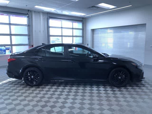 Thumbnail: 2025 Toyota Camry - 34