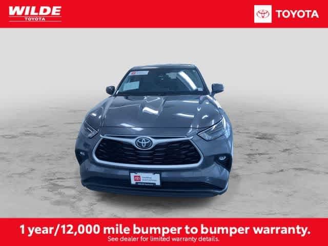 Thumbnail: 2023 Toyota Highlander - 4