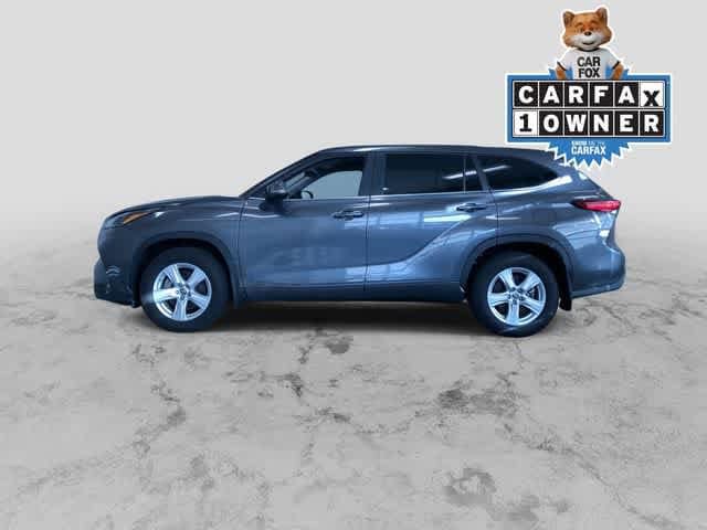 Thumbnail: 2023 Toyota Highlander - 6