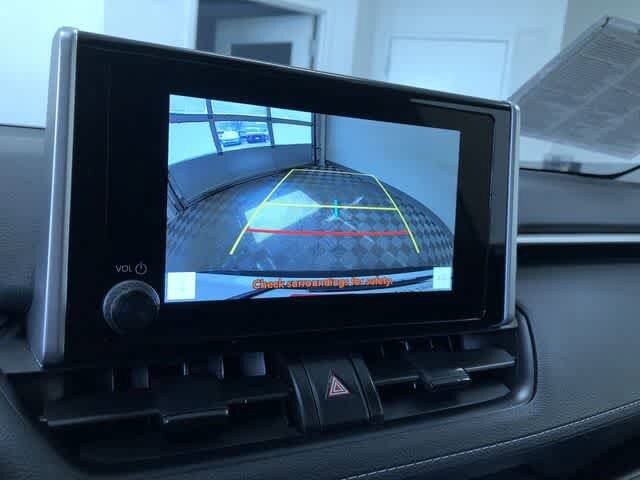 Thumbnail: 2025 Toyota RAV4 - 27