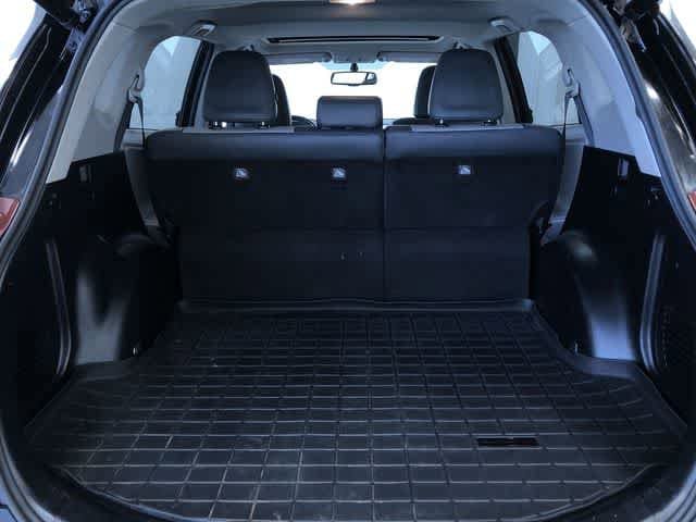 Thumbnail: 2013 Toyota RAV4 - 32