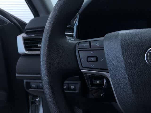 Thumbnail: 2025 Toyota Camry - 18