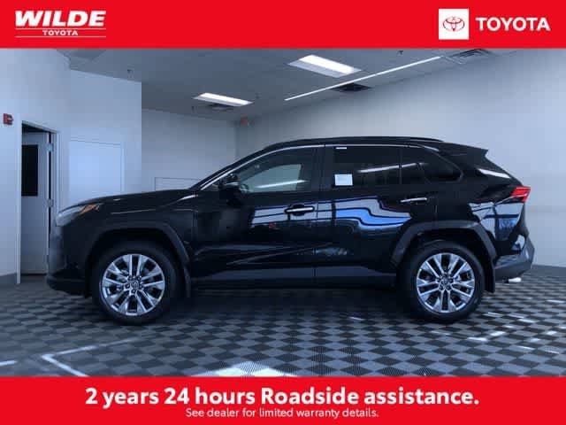 Thumbnail: 2025 Toyota RAV4 - 3