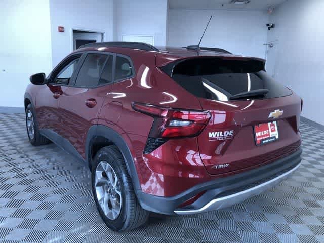 Thumbnail: 2025 Chevrolet Trax - 13