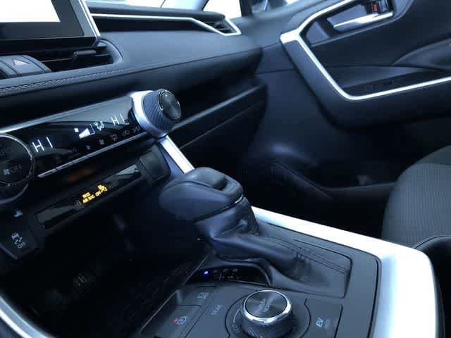 Thumbnail: 2025 Toyota RAV4 - 29