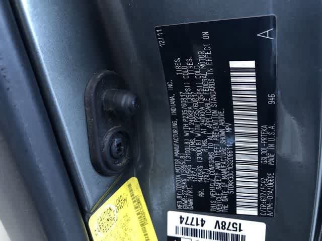 Thumbnail: 2012 Toyota Sienna - 33