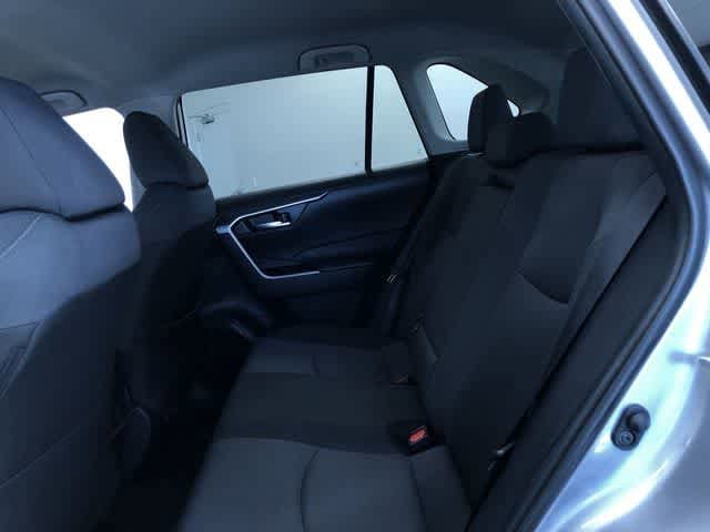 Thumbnail: 2025 Toyota RAV4 - 21