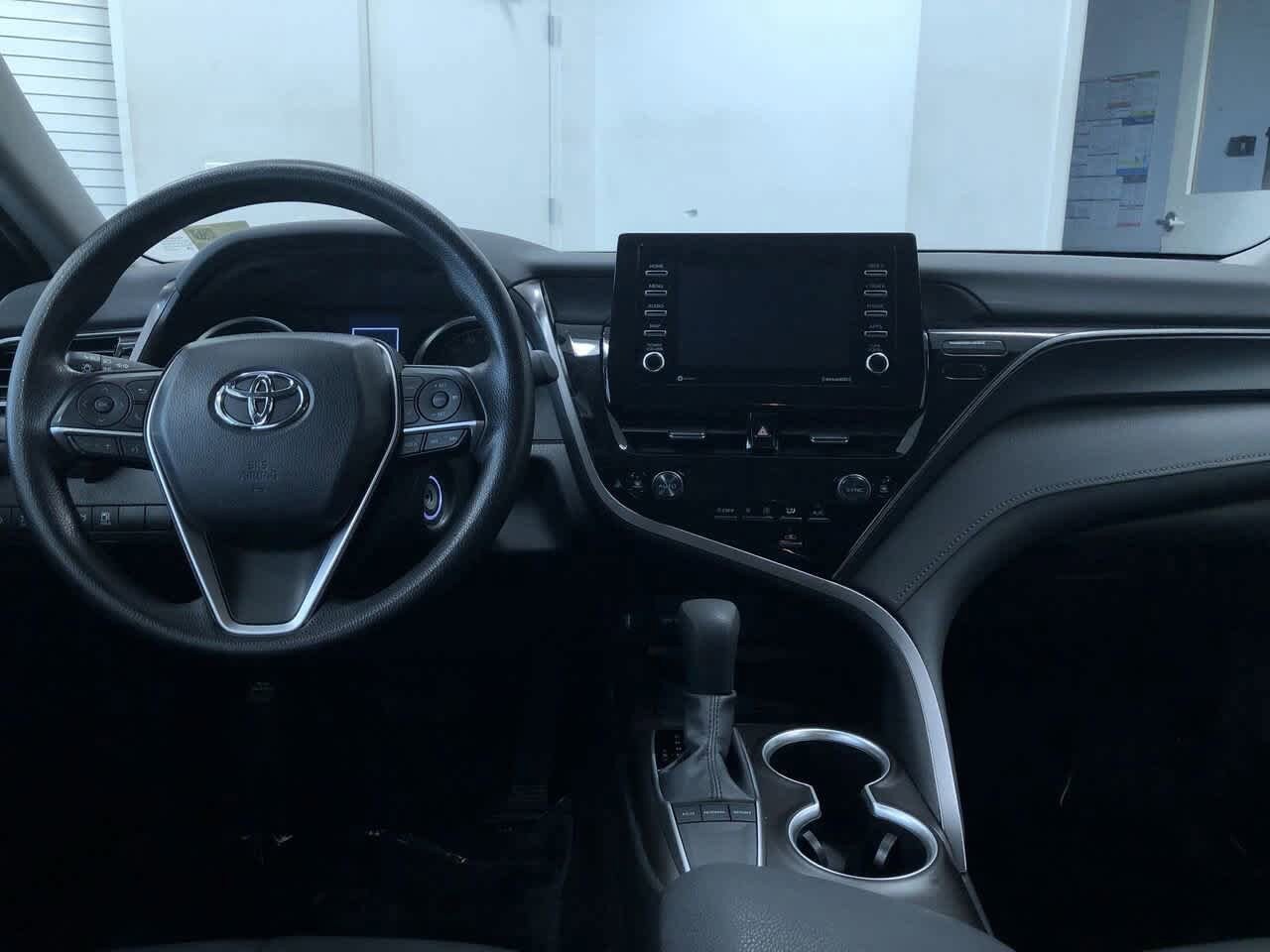 2024 Toyota Camry LE 17