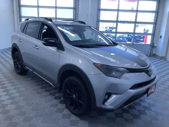 Thumbnail: 2018 Toyota RAV4 - 38