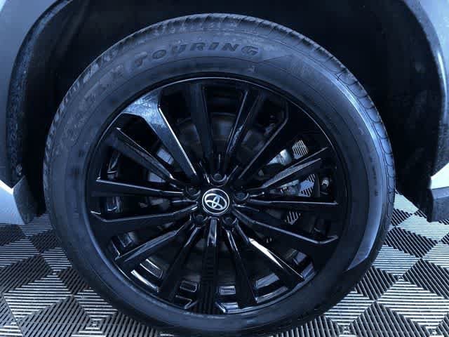 Thumbnail: 2025 Toyota Highlander - 17