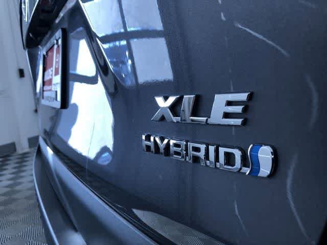 Thumbnail: 2024 Toyota RAV4 - 15