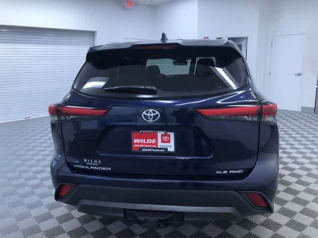 Thumbnail: 2021 Toyota Highlander - 13
