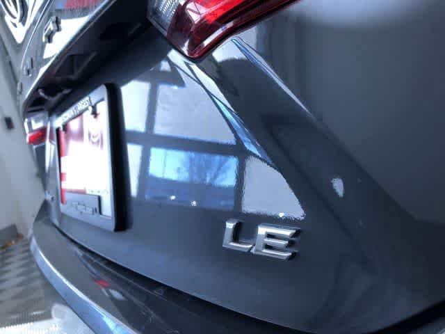 Thumbnail: 2025 Toyota Camry - 16