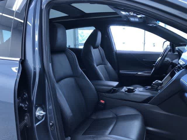 Thumbnail: 2023 Toyota Venza - 22