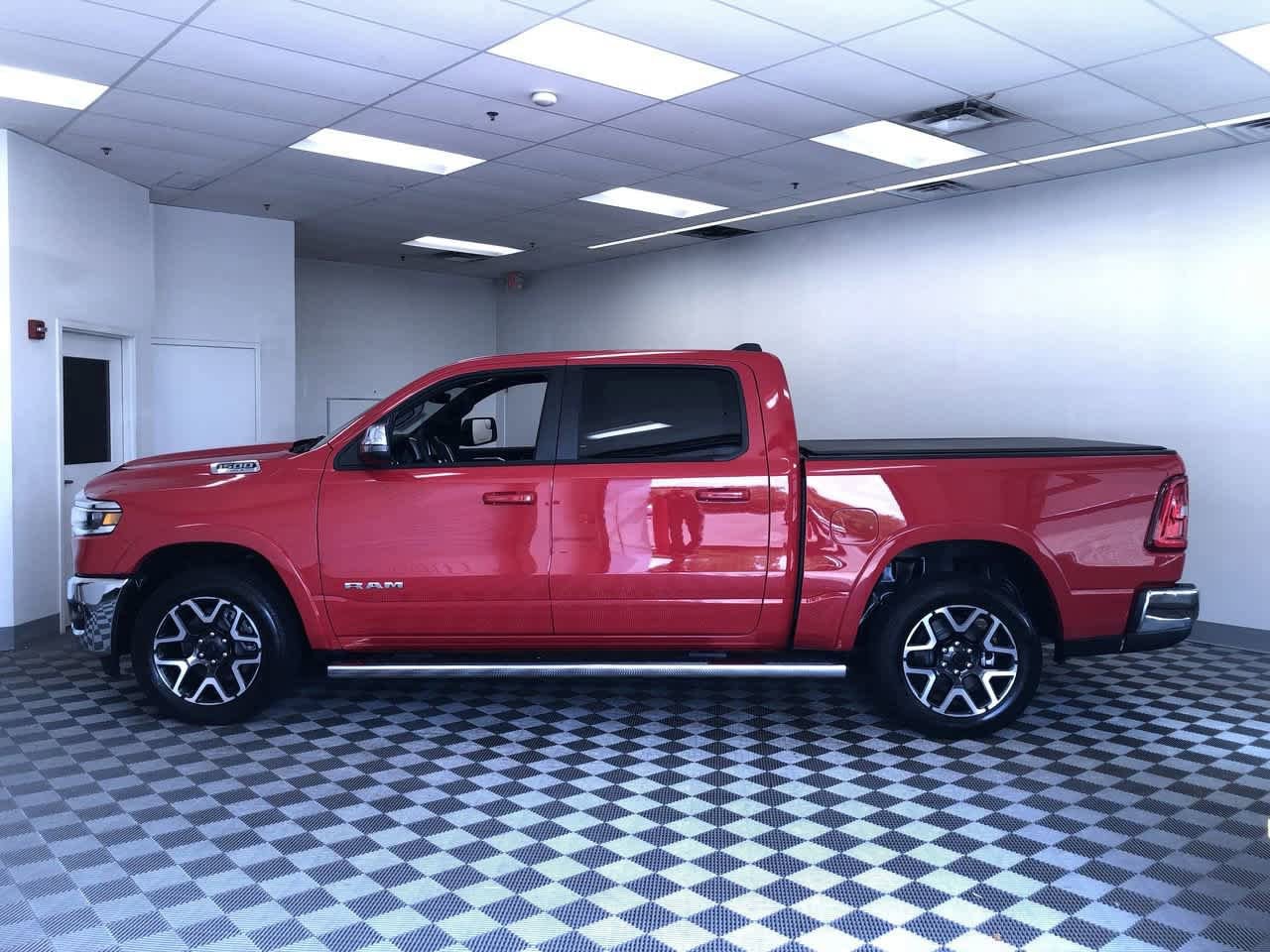 Thumbnail: 2025 RAM 1500 - 3