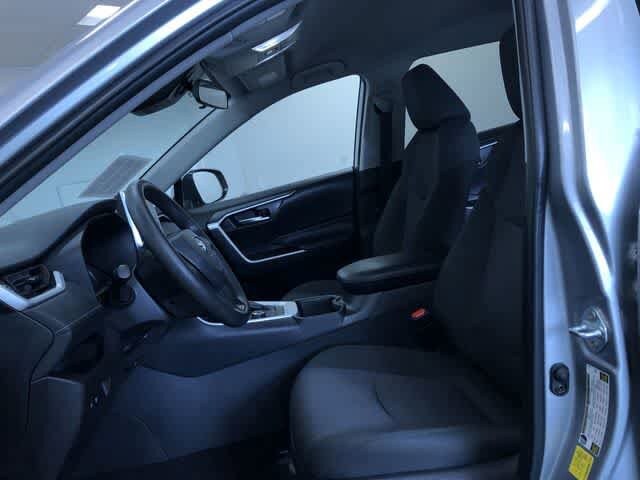 Thumbnail: 2025 Toyota RAV4 - 18