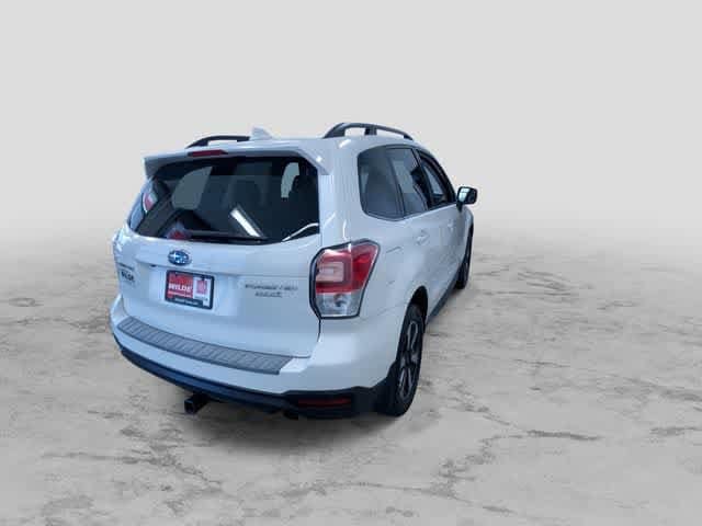 Thumbnail: 2017 Subaru Forester - 10