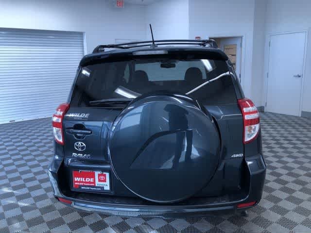 Thumbnail: 2011 Toyota RAV4 - 13