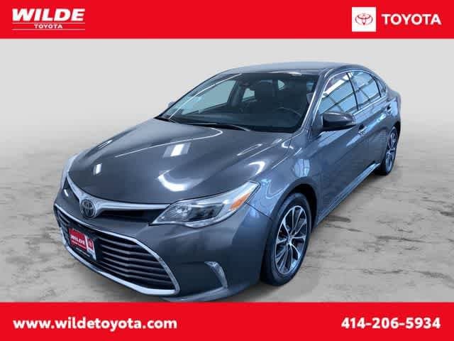 2018 Toyota Avalon XLE's photo
