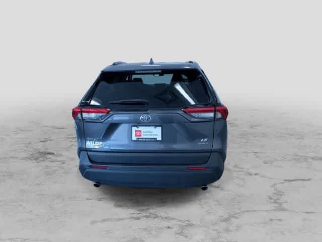 2025 Toyota RAV4 LE - Photo 8