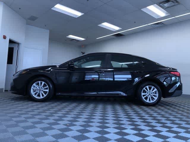 2026 Toyota Camry LE - Photo 11