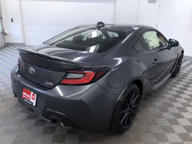 Thumbnail: 2025 Toyota GR86 - 32
