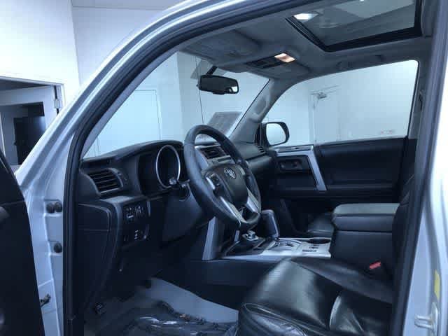 Thumbnail: 2011 Toyota 4Runner - 11