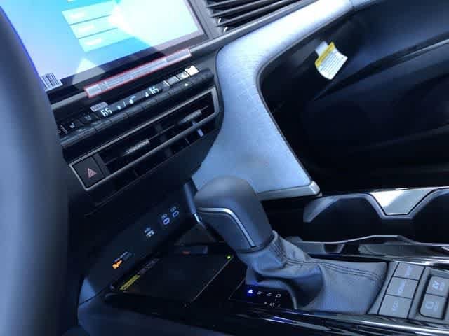 Thumbnail: 2026 Toyota Camry - 21