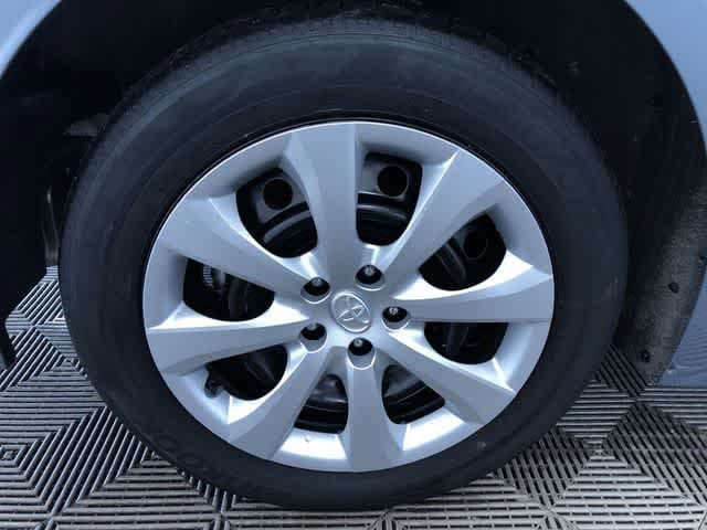 Thumbnail: 2024 Toyota Corolla - 16