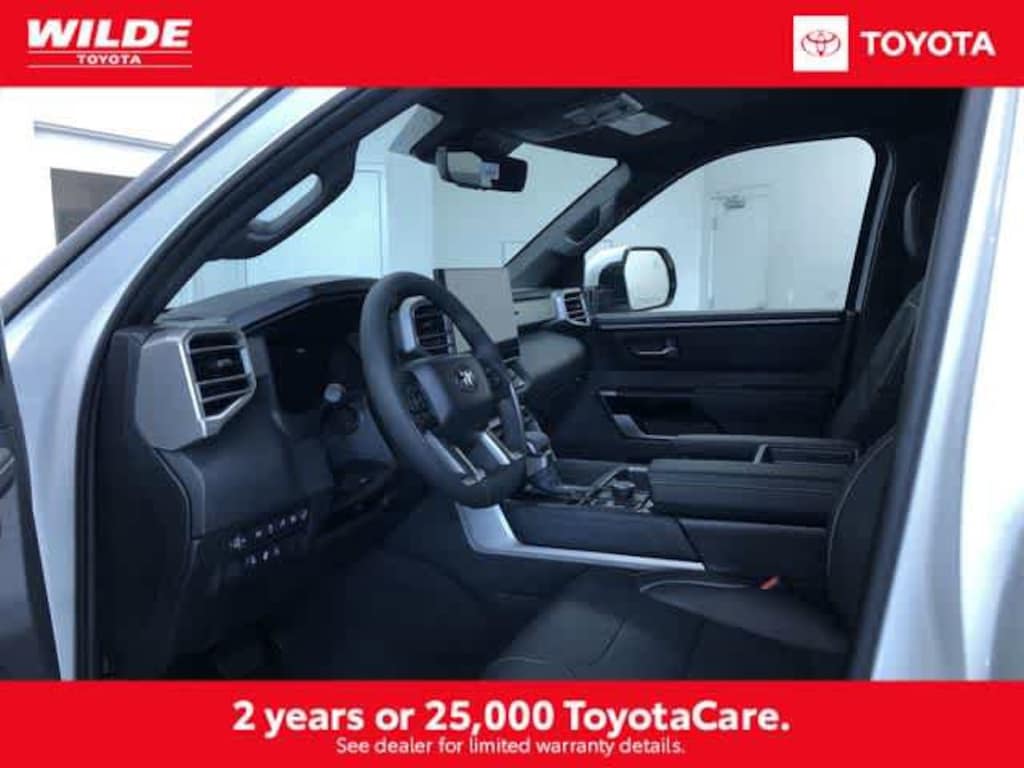 New 2026 Toyota Tundra Limited LIMITED CREWMAX 5.5