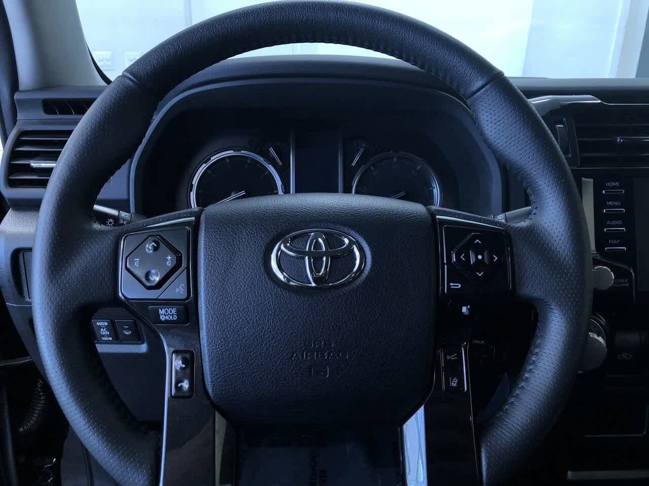 2024 Toyota 4Runner TRD Off Road 24