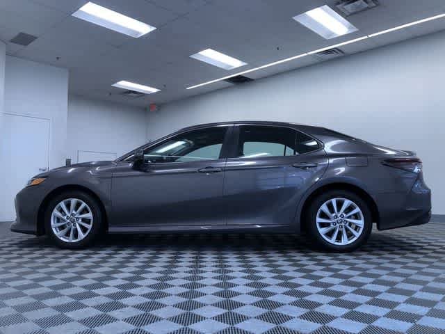 Thumbnail: 2023 Toyota Camry - 11