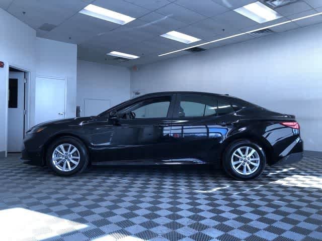 Thumbnail: 2025 Toyota Camry - 12