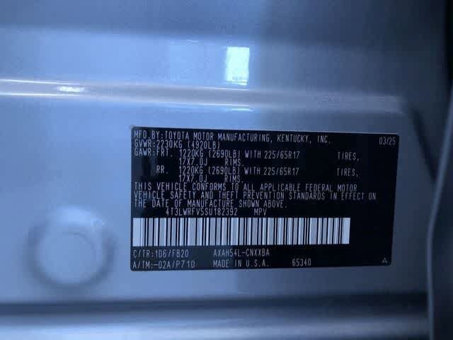 Thumbnail: 2025 Toyota RAV4 - 33