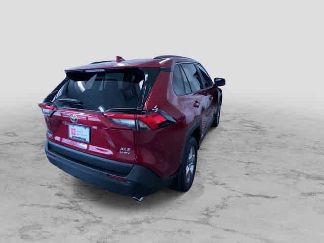 Thumbnail: 2025 Toyota RAV4 - 9