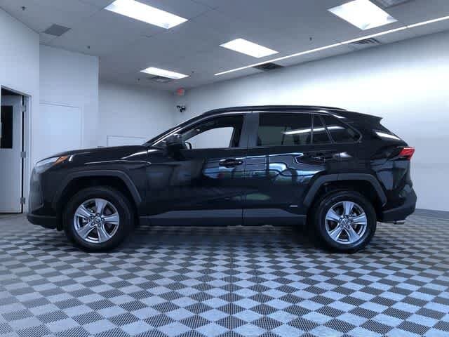 Thumbnail: 2025 Toyota RAV4 - 11