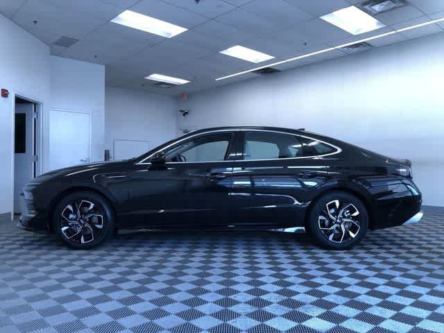 Thumbnail: 2025 Hyundai Sonata - 12