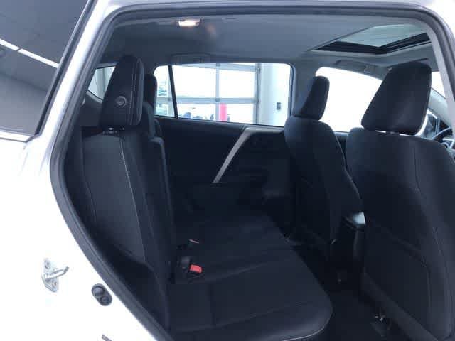 Thumbnail: 2013 Toyota RAV4 - 13